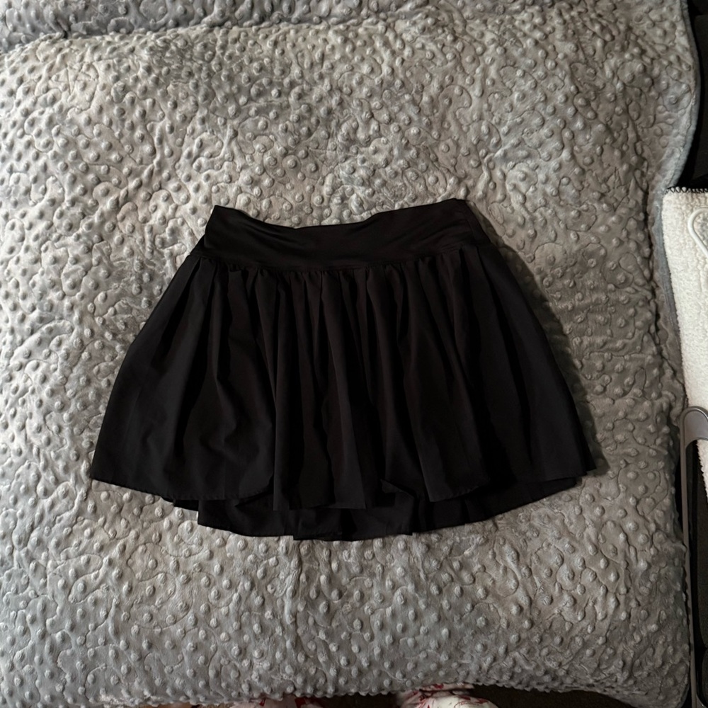 No Boundaries sports skirt with built in shorts
